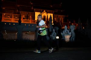 BIB: 990
                            <button type="button" onclick="openModal(22280168)" class="btn btn-primary btn-sm float-right btn-popup" data-toggle="modal" data-target=".modal-high-quality">
                        <i class="fas fa-shopping-cart"></i> Add to Cart
                    </button>
                                            <button type="button" onclick="isThisMe(22280168, true)" class="btn btn-success btn-sm float-right btn-popup btn-isme hidden" data-toggle="tooltip" data-placement="bottom" title="นี่คือรูปของคุณใช่ไหม คลิกที่นี่เพื่อเอาเข้าอัลบั้ม">
                        <i class="fas fa-plus"></i> Add to album
                    </button>
                    <button type="button" onclick="isThisMe(22280168, false)" class="btn btn-warning btn-sm float-right btn-popup btn-isnotme hidden">
                        <i class="fas fa-ban"></i> Remove from album
                    </button>